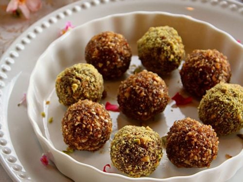 How to Make Coconut Jaggery Laddoos: A Wholesome Dessert for All Ages