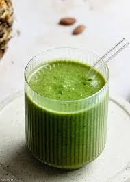 5 Easy Smoothie Recipes with Moringa Powder for Daily Energy