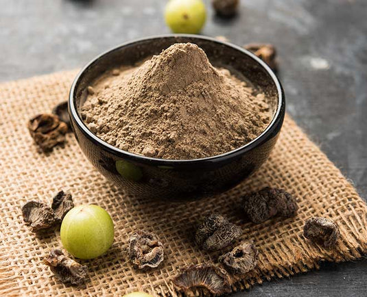 Top 7 Benefits of Amla Powder for Hair, Skin, and Digestion