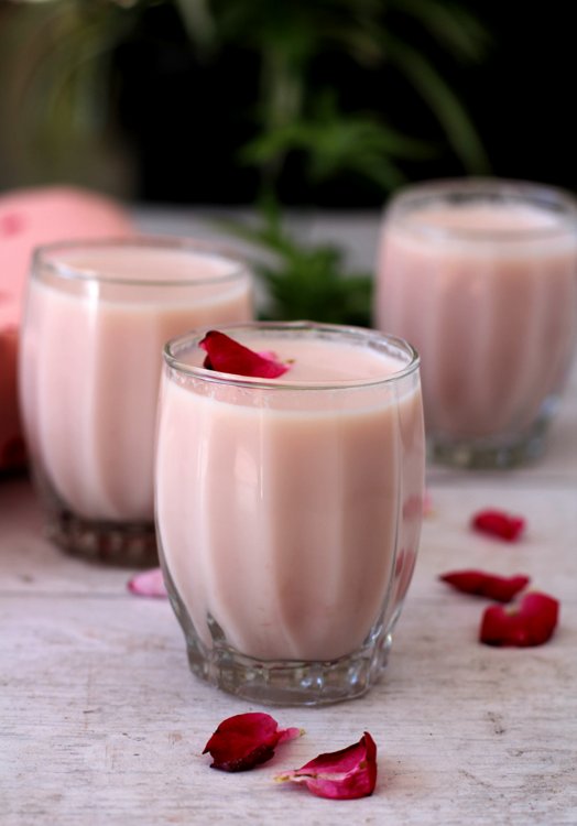 gulkand milkshake